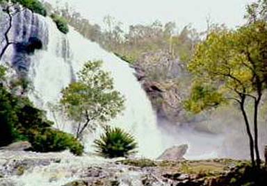 MacKenzie Falls