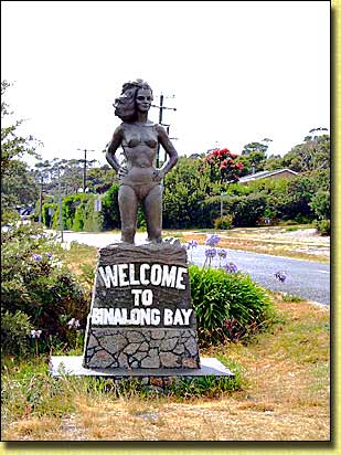 Welcome to Binalong Bay